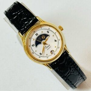 Vintage 1994 Timex Sun/Moon Day/Night Women's Gold Date Watch Black Leather